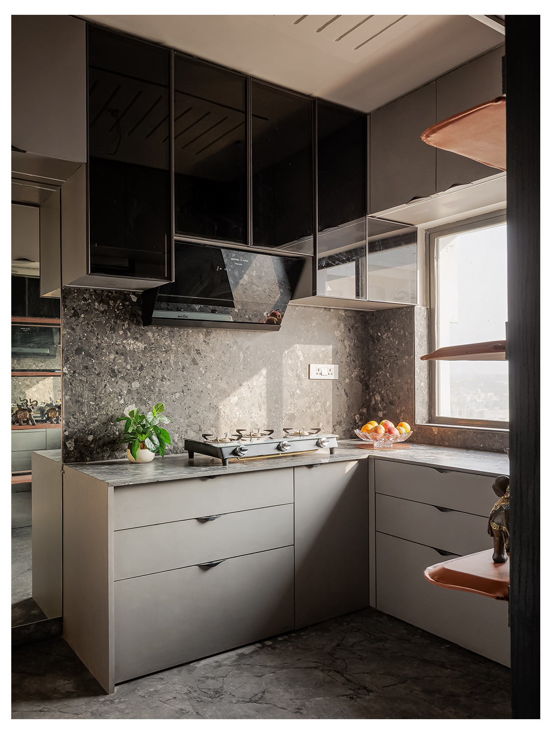 Eclipse Marble Suite gallery image 7