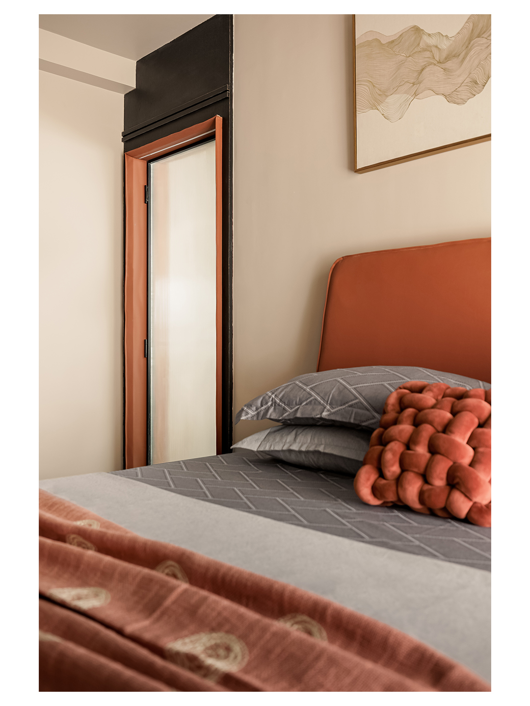 Eclipse Marble Suite gallery image 2